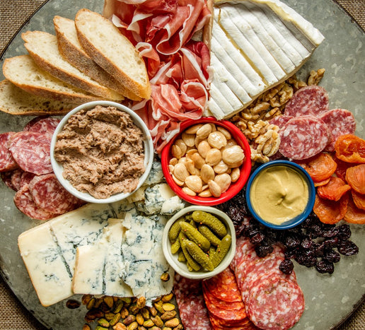 How many meats, spreads and cheeses do I need for a charcuterie board?